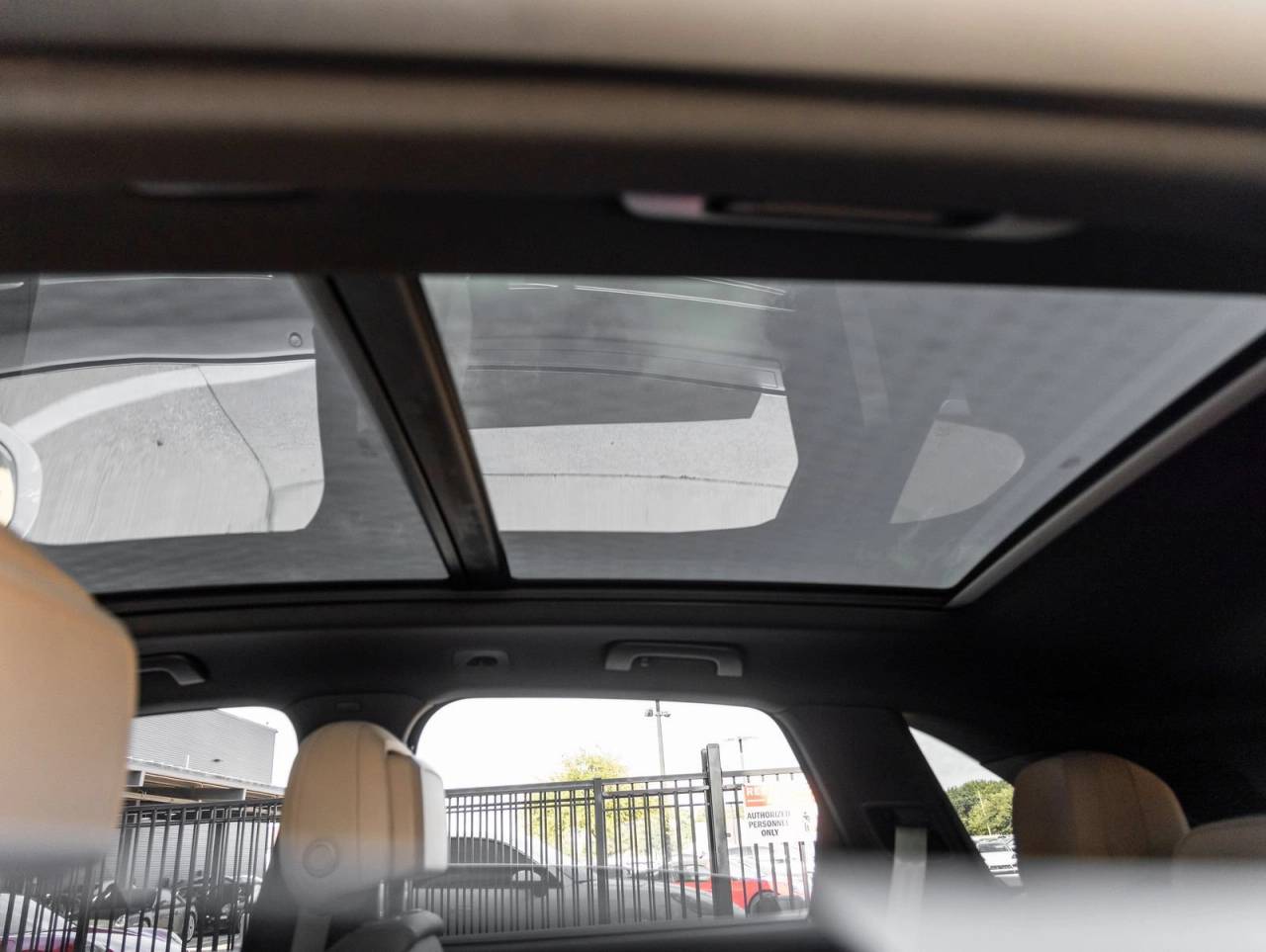 2023 Porsche Cayenne Cayenne Platinum Edition (MY23)