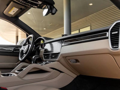 2023 Porsche Cayenne Cayenne Platinum Edition (MY23)