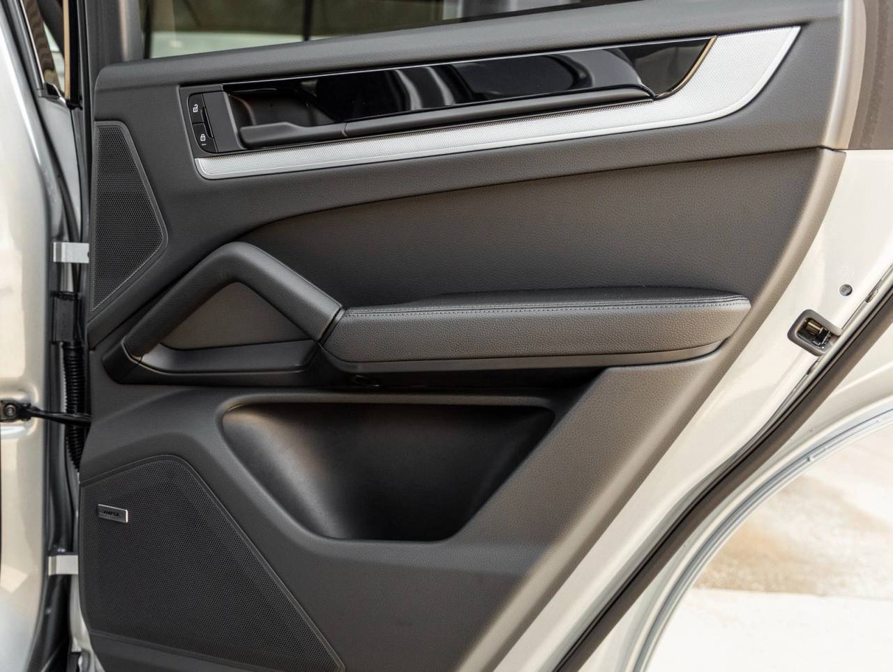 2025 Porsche Cayenne Cayenne