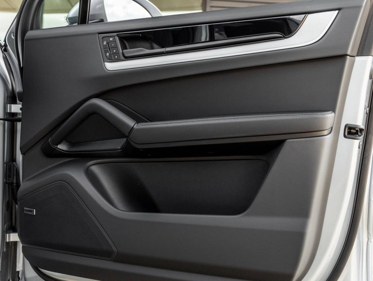 2025 Porsche Cayenne Cayenne