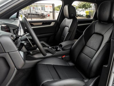 2025 Porsche Cayenne Cayenne