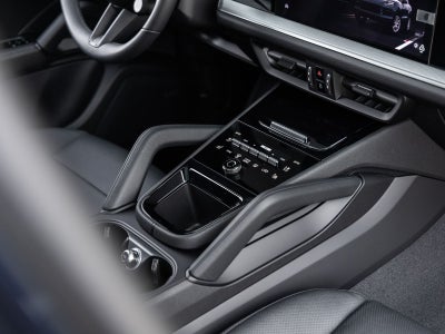 2026 Porsche Cayenne AWD