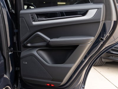 2026 Porsche Cayenne AWD