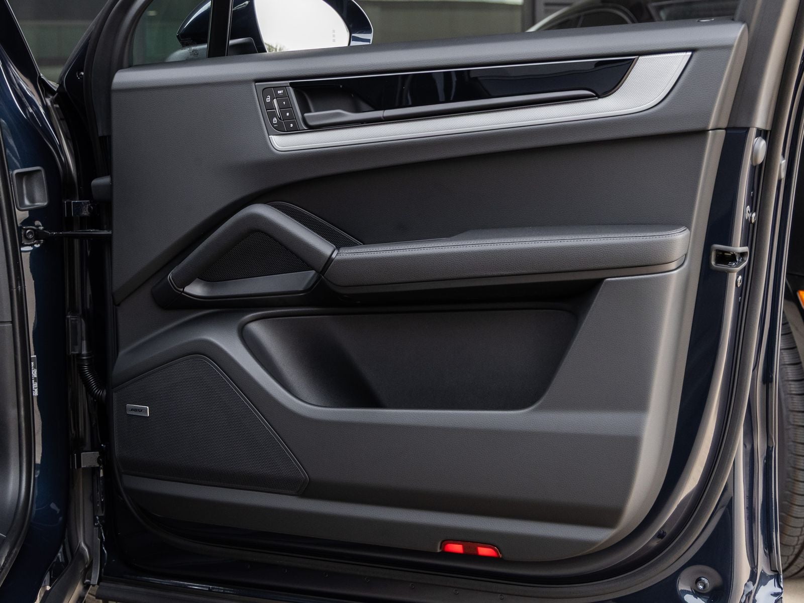 2026 Porsche Cayenne AWD