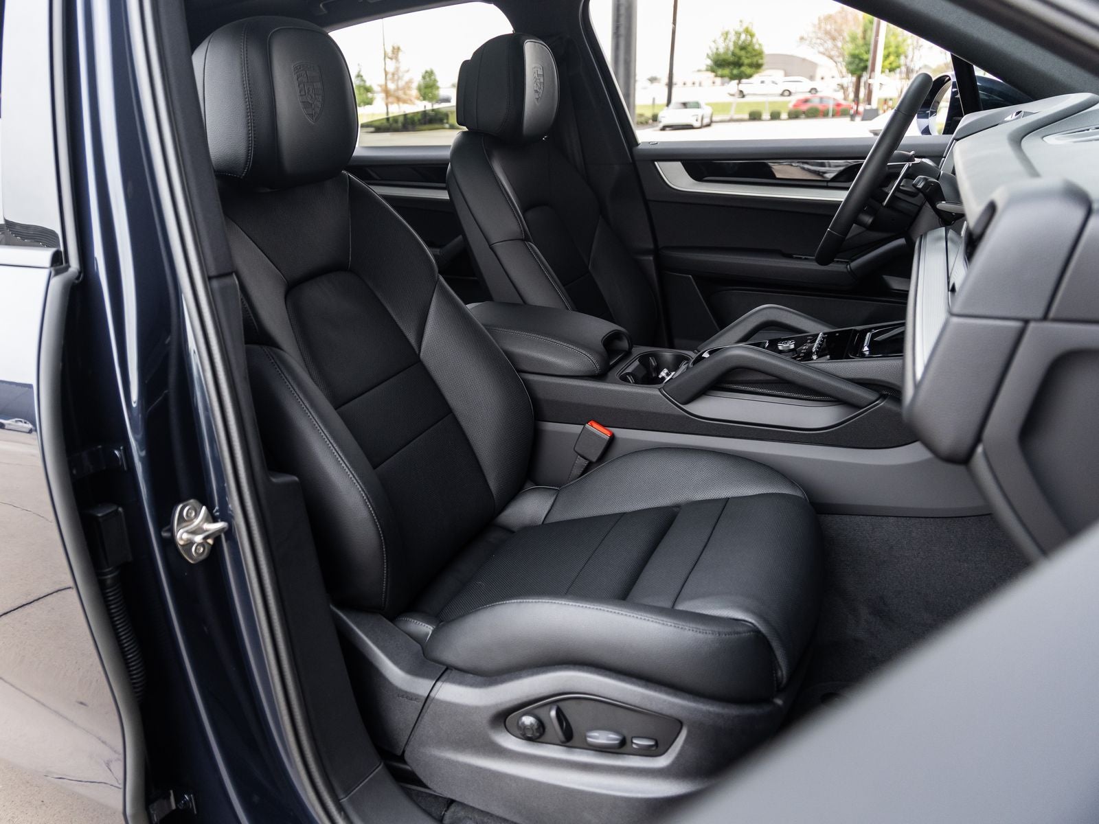 2026 Porsche Cayenne AWD