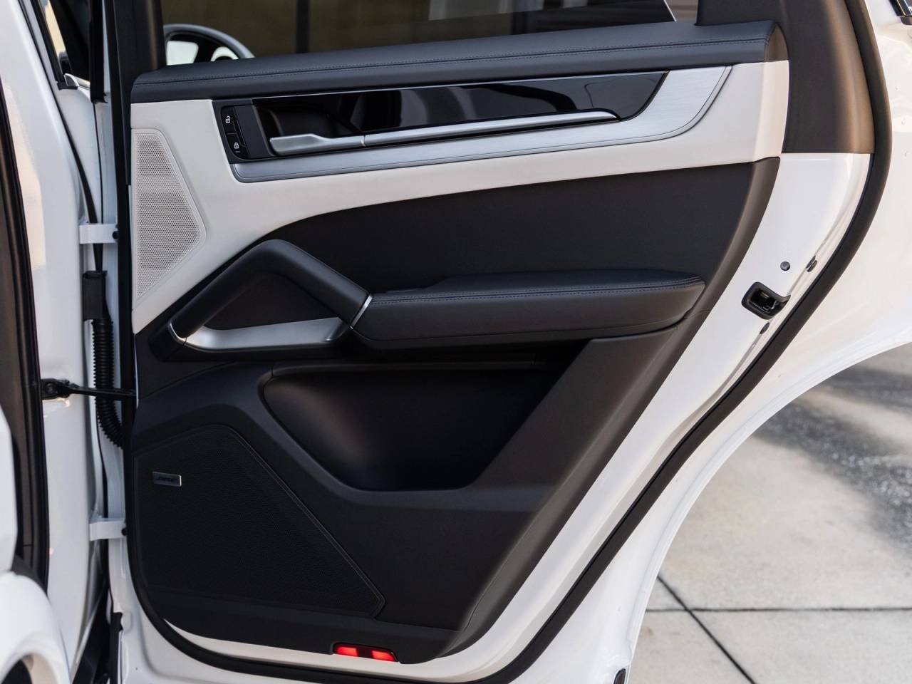 2026 Porsche Cayenne Cayenne