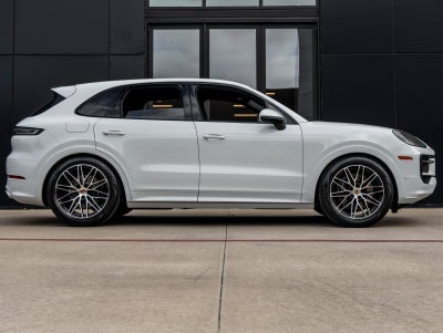 2026 Porsche Cayenne Cayenne