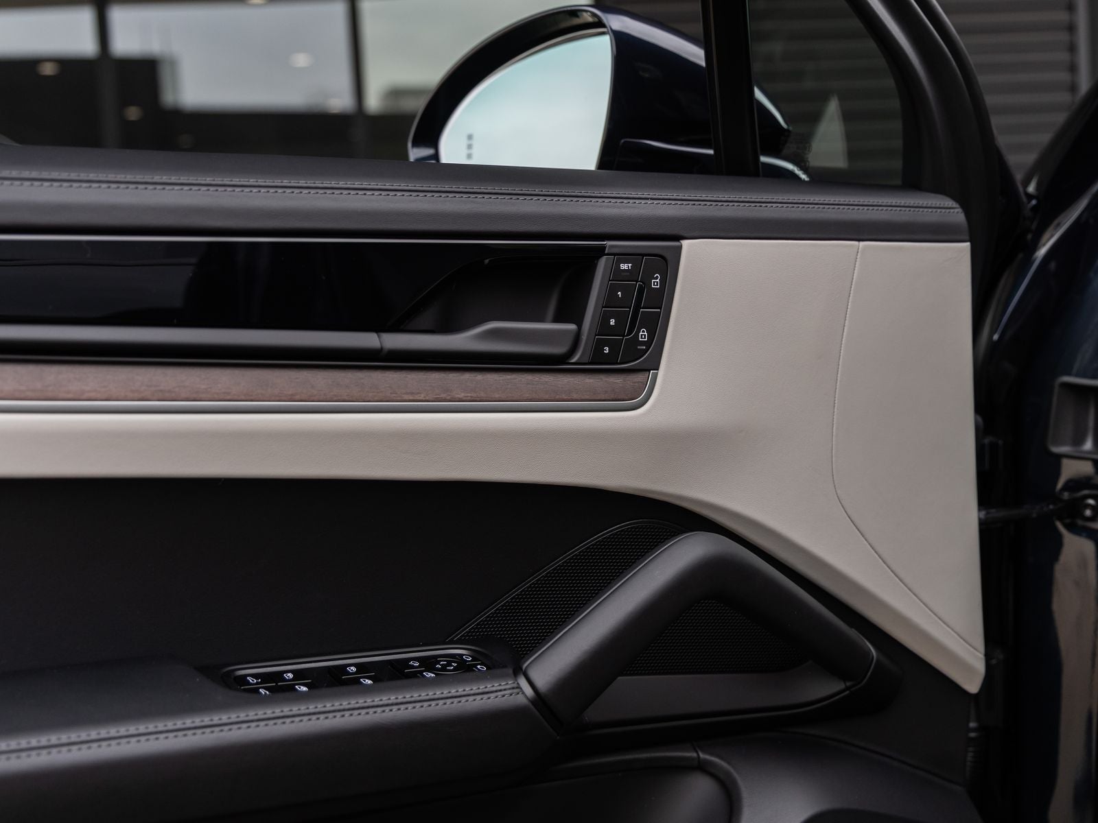 2026 Porsche Cayenne AWD