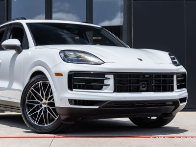 2026 Porsche Cayenne AWD