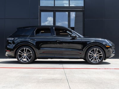 2026 Porsche Cayenne Cayenne