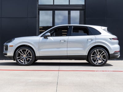 2026 Porsche Cayenne Base