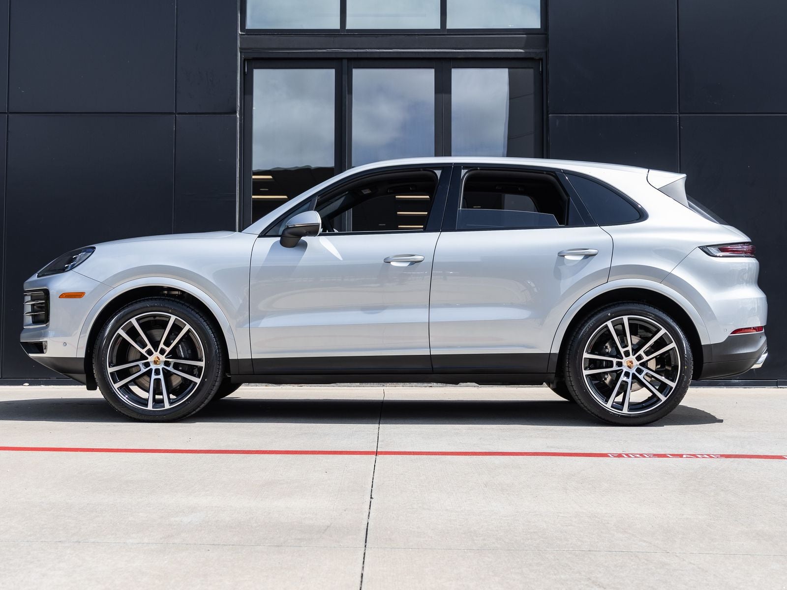 2026 Porsche Cayenne Base