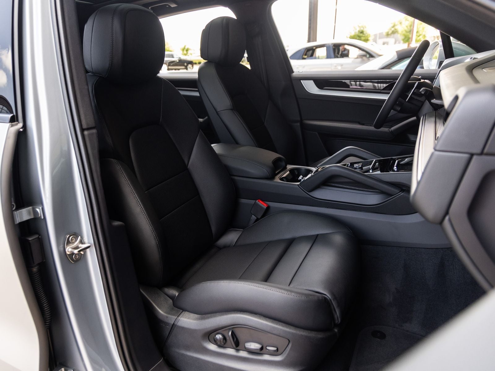 2026 Porsche Cayenne Base