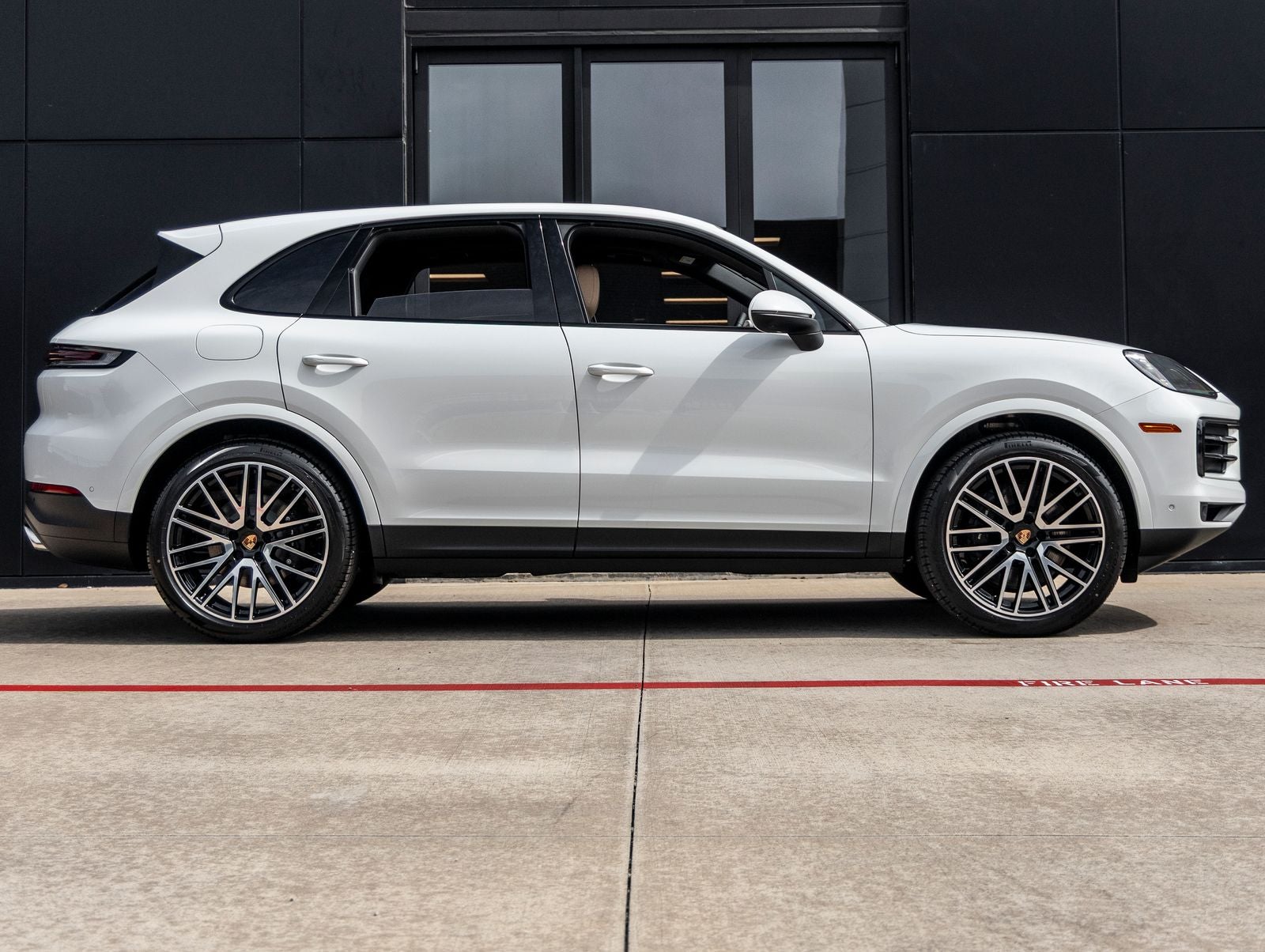 2026 Porsche Cayenne AWD