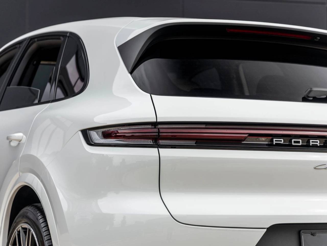 2026 Porsche Cayenne AWD