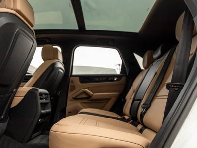 2026 Porsche Cayenne AWD