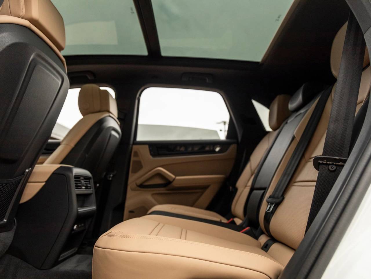 2026 Porsche Cayenne AWD