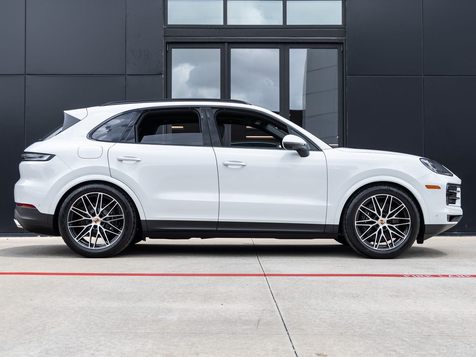 2026 Porsche Cayenne Base