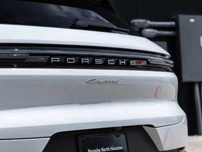 2026 Porsche Cayenne Base