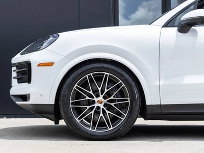 2026 Porsche Cayenne Base