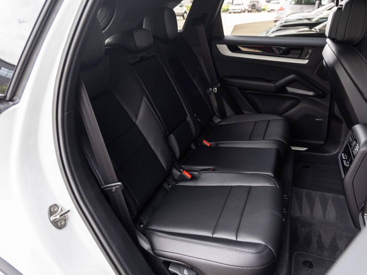 2026 Porsche Cayenne Base