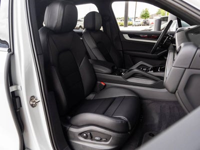 2026 Porsche Cayenne Base