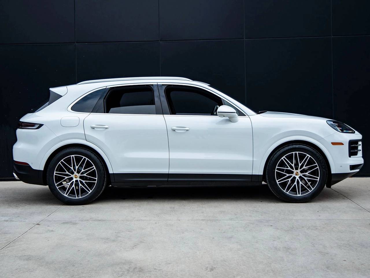 2024 Porsche Cayenne Cayenne (MY24)