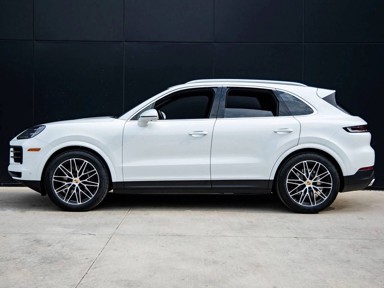 2024 Porsche Cayenne Cayenne (MY24)