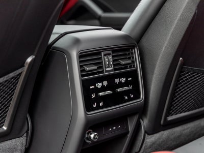 2025 Porsche Cayenne Cayenne