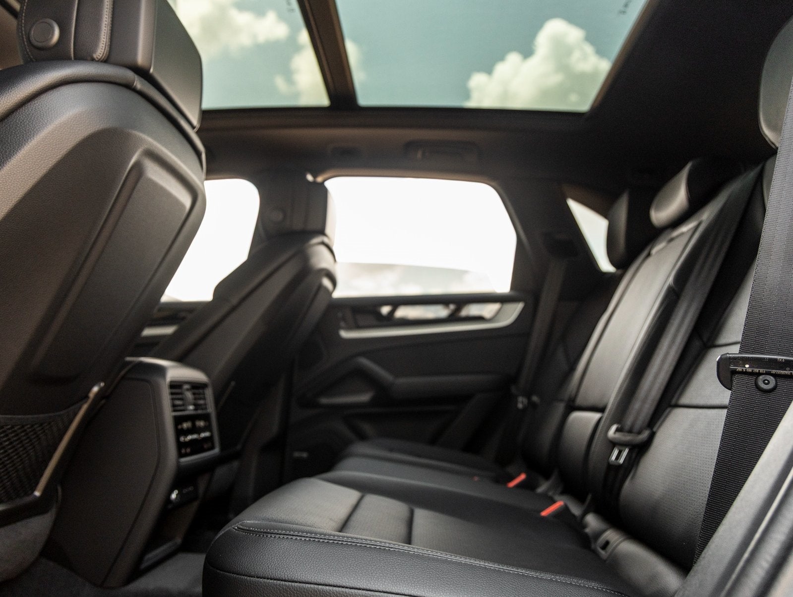 2025 Porsche Cayenne Cayenne