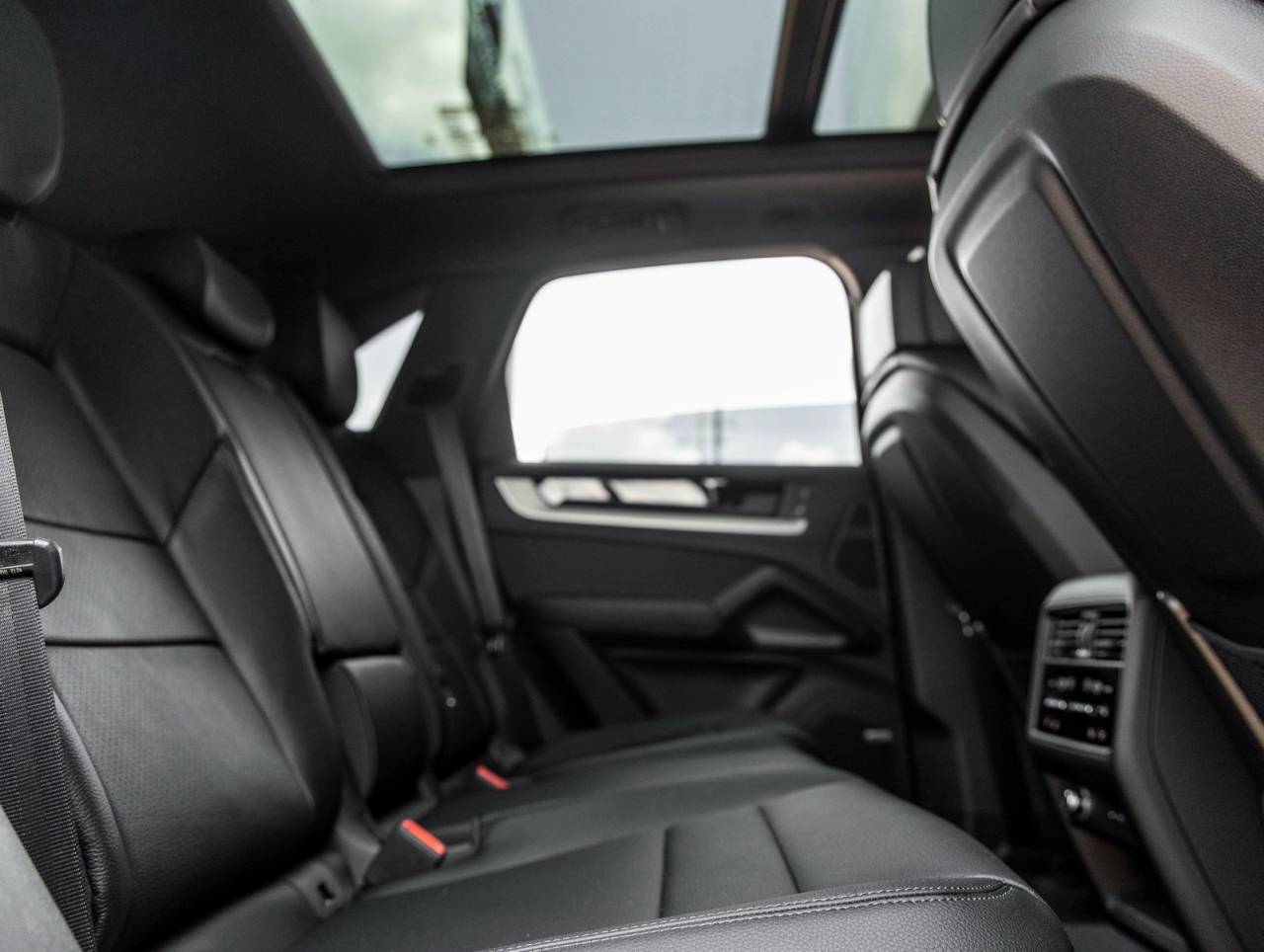 2025 Porsche Cayenne Cayenne