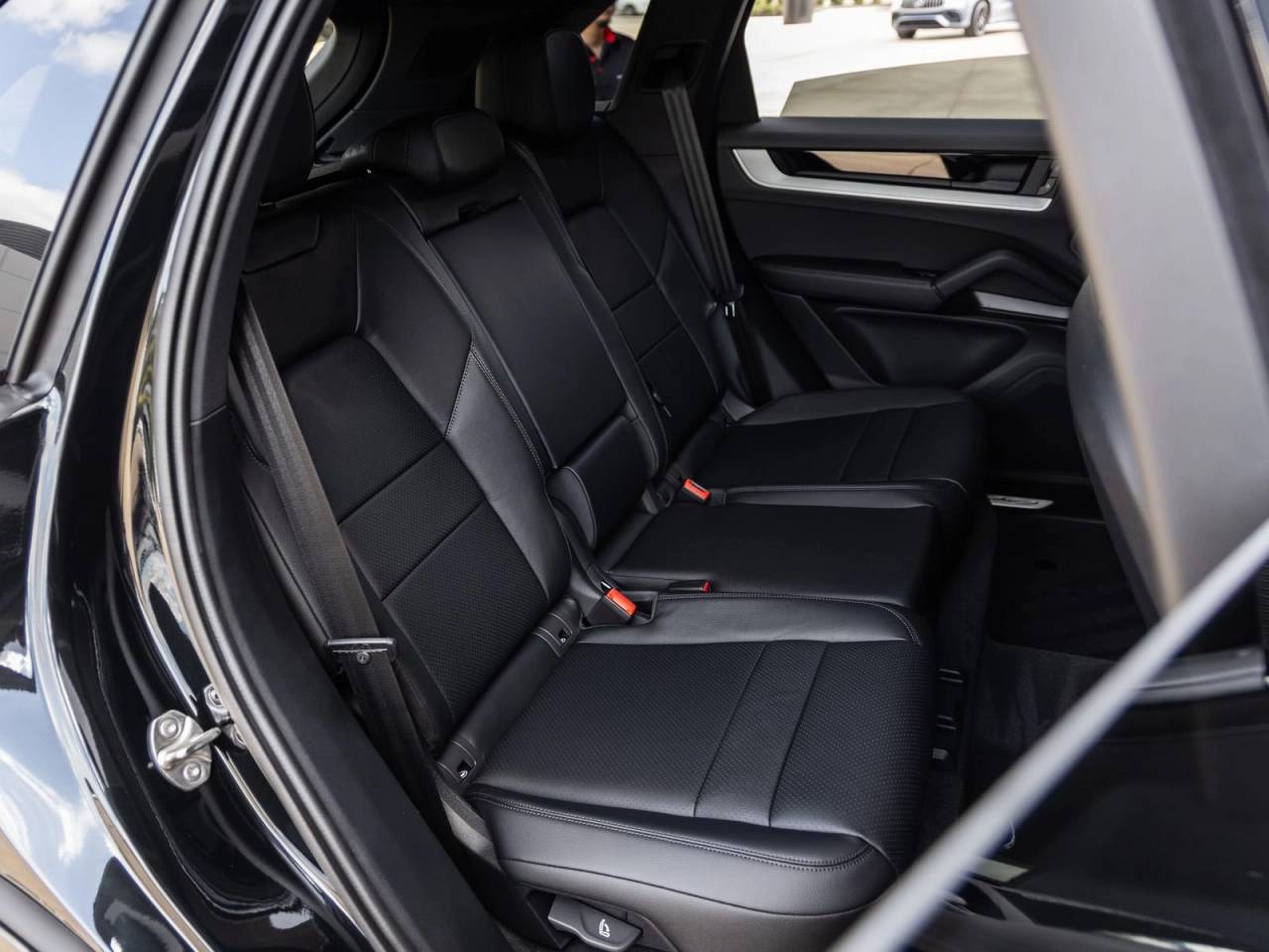 2026 Porsche Cayenne Cayenne