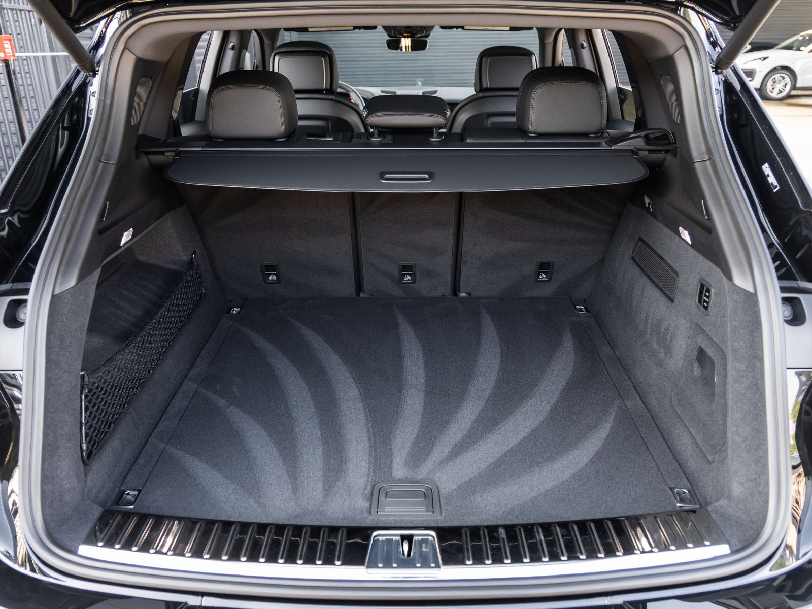 2026 Porsche Cayenne AWD