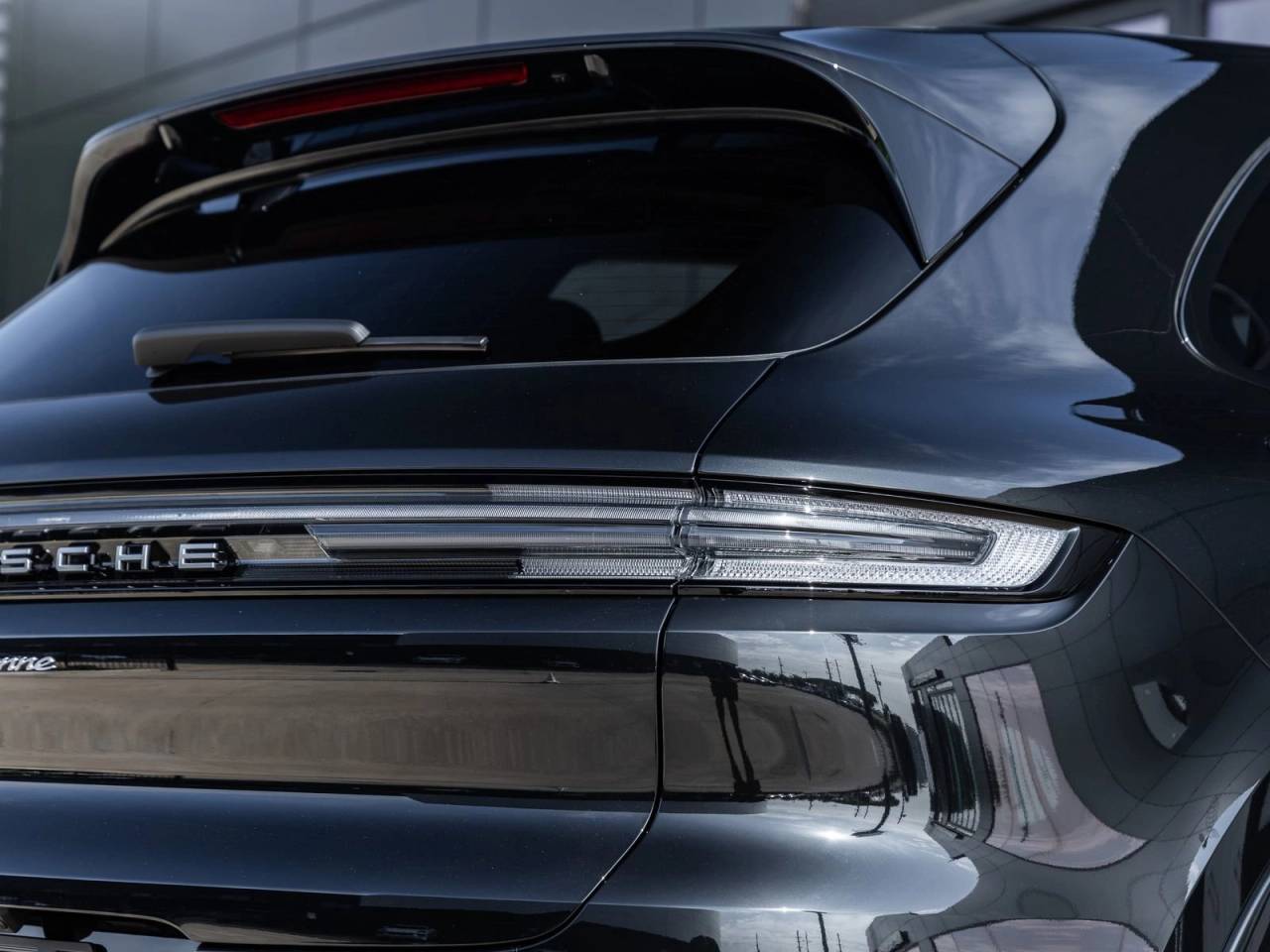 2026 Porsche Cayenne AWD