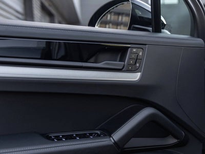 2026 Porsche Cayenne AWD