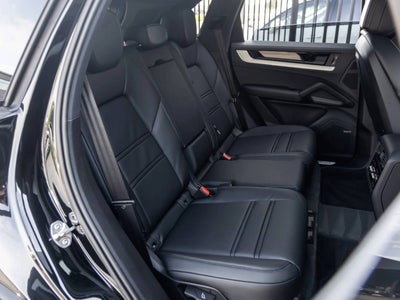2026 Porsche Cayenne AWD