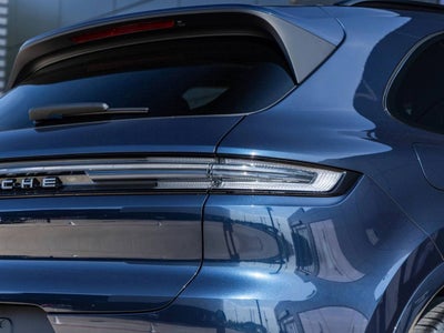 2026 Porsche Cayenne AWD