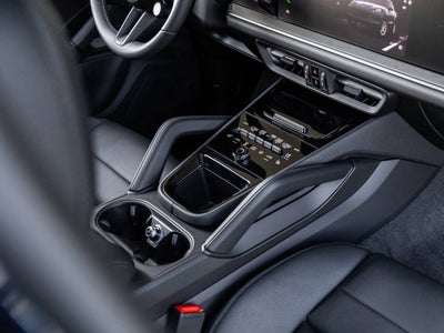 2026 Porsche Cayenne AWD