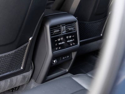 2026 Porsche Cayenne AWD