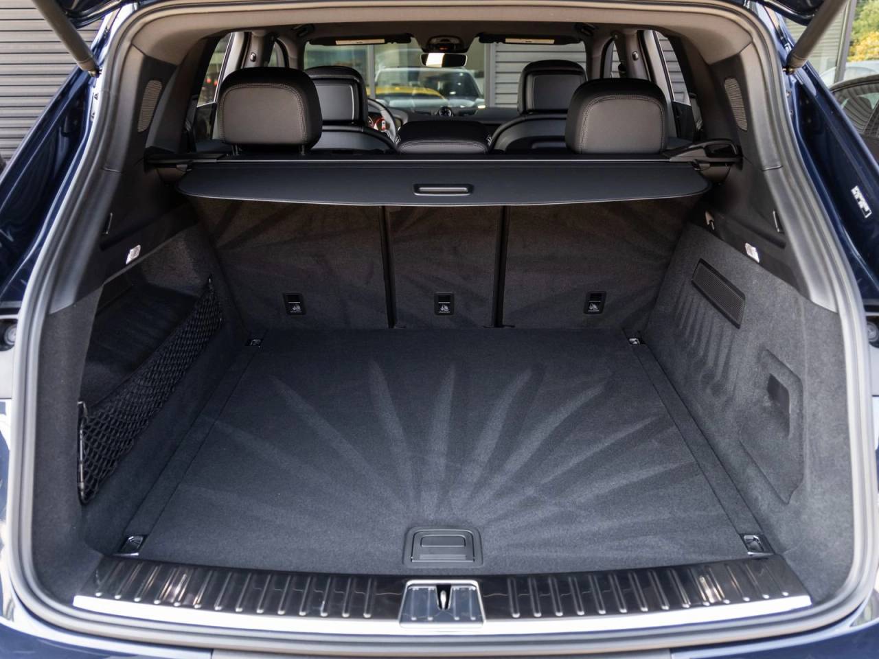 2026 Porsche Cayenne AWD