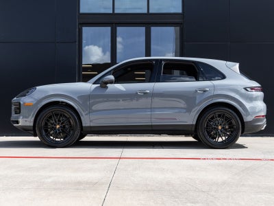 2026 Porsche Cayenne Base