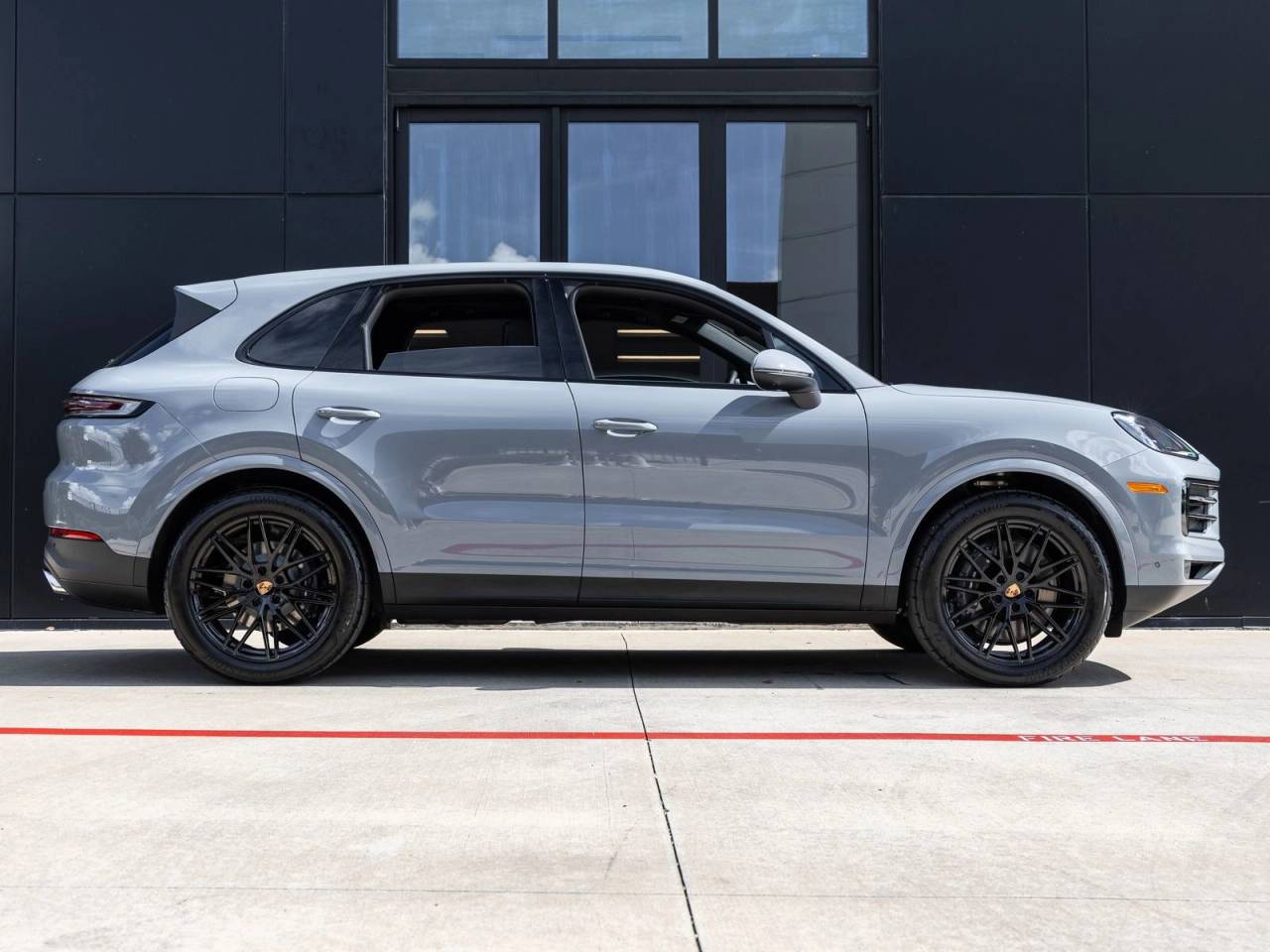 2026 Porsche Cayenne Base