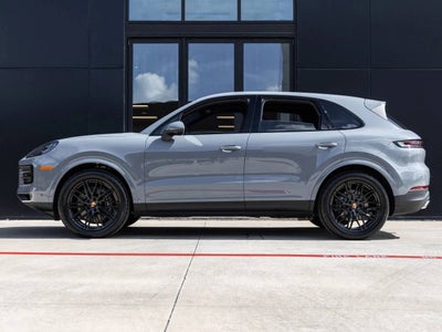 2026 Porsche Cayenne Base