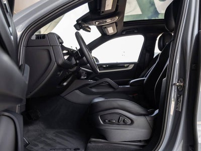 2026 Porsche Cayenne Base