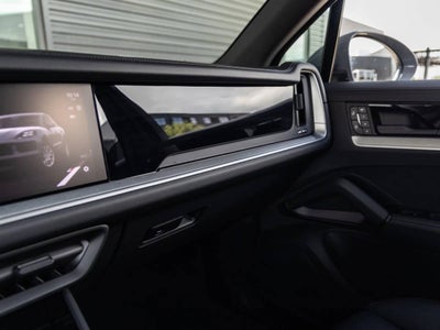 2026 Porsche Cayenne Base