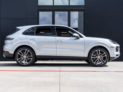 2026 Porsche Cayenne Base