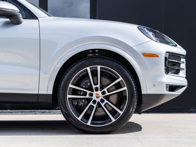 2026 Porsche Cayenne Base