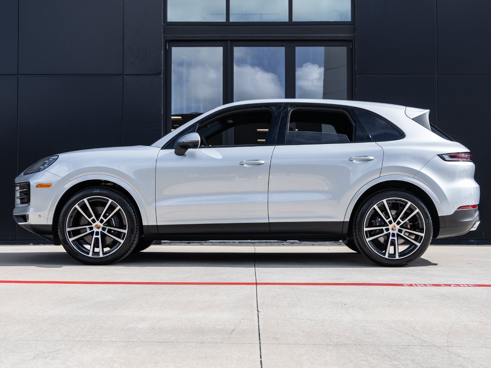 2026 Porsche Cayenne Base