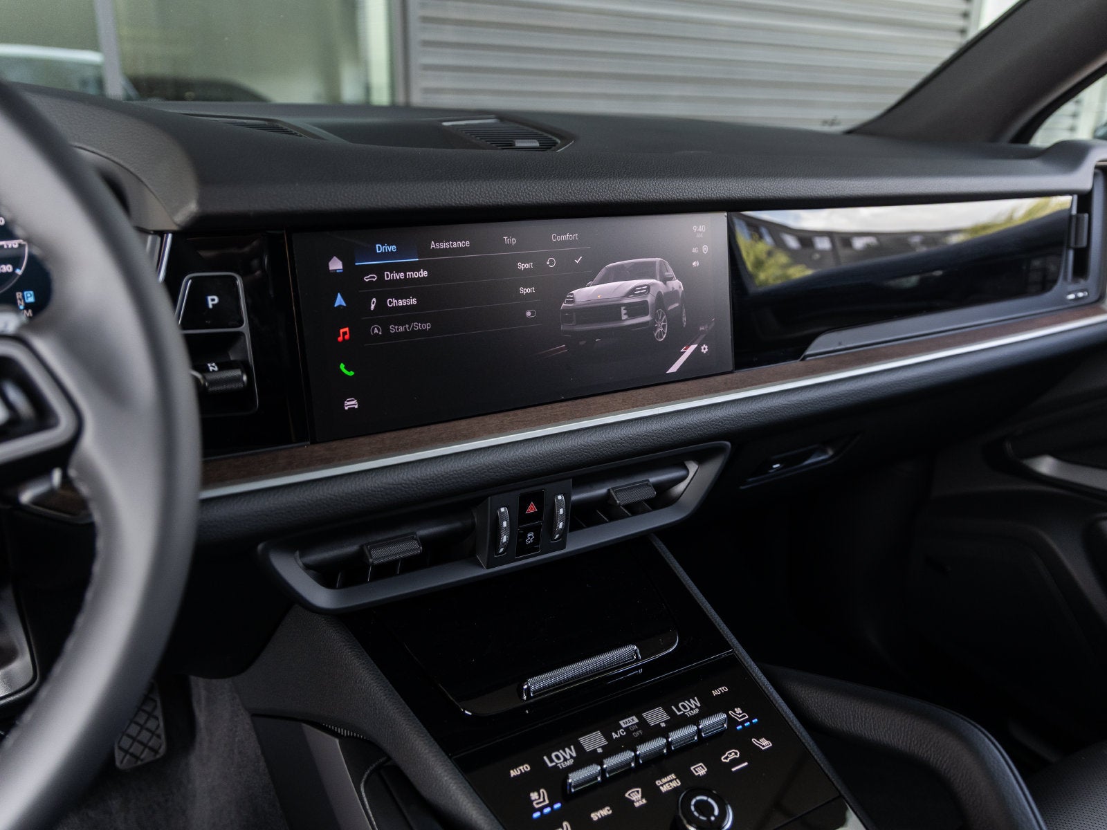 2026 Porsche Cayenne Base