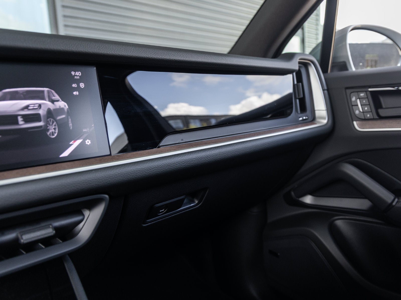 2026 Porsche Cayenne Base